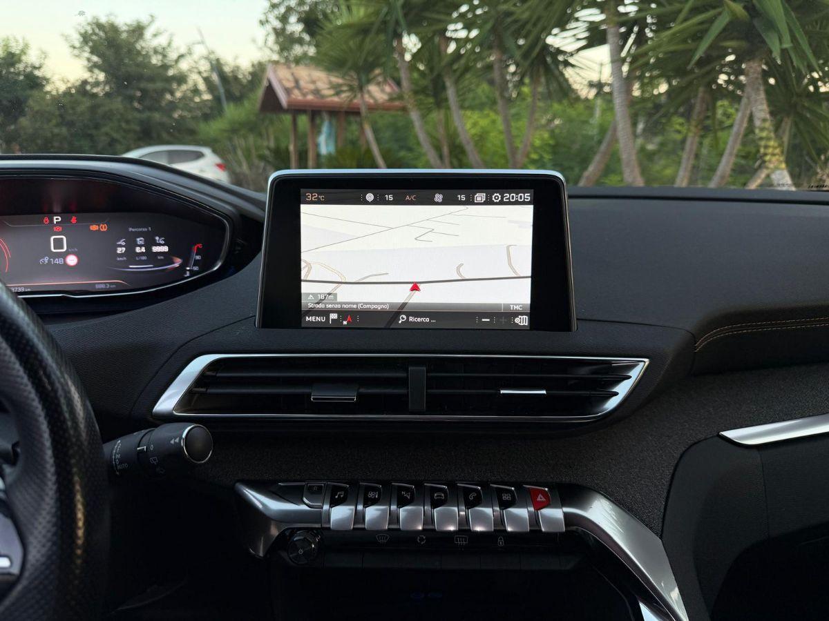 PEUGEOT - 3008 - BlueHDi 130 S&S EAT8 GT Line