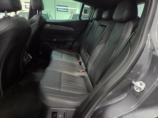 MASERATI Grecale MHEV 300 CV AWD GT Tetto Apribile