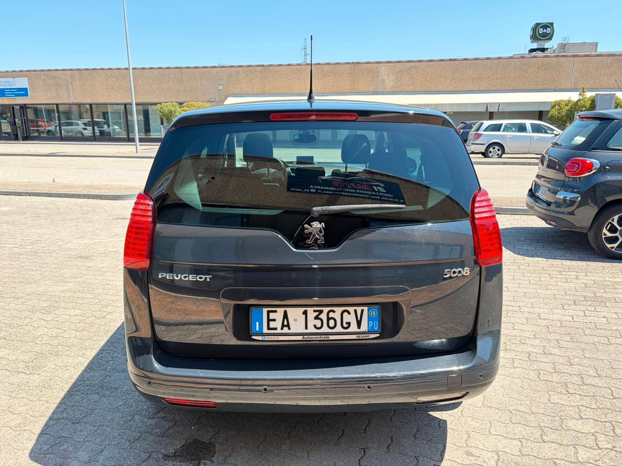 Peugeot 5008 2.0 HDi 150CV Tecno