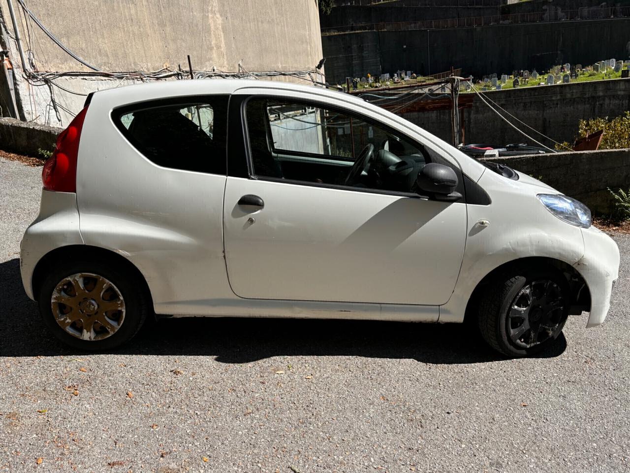 Peugeot 107 1.0 68CV 3p. Desir adatta per neopatentati