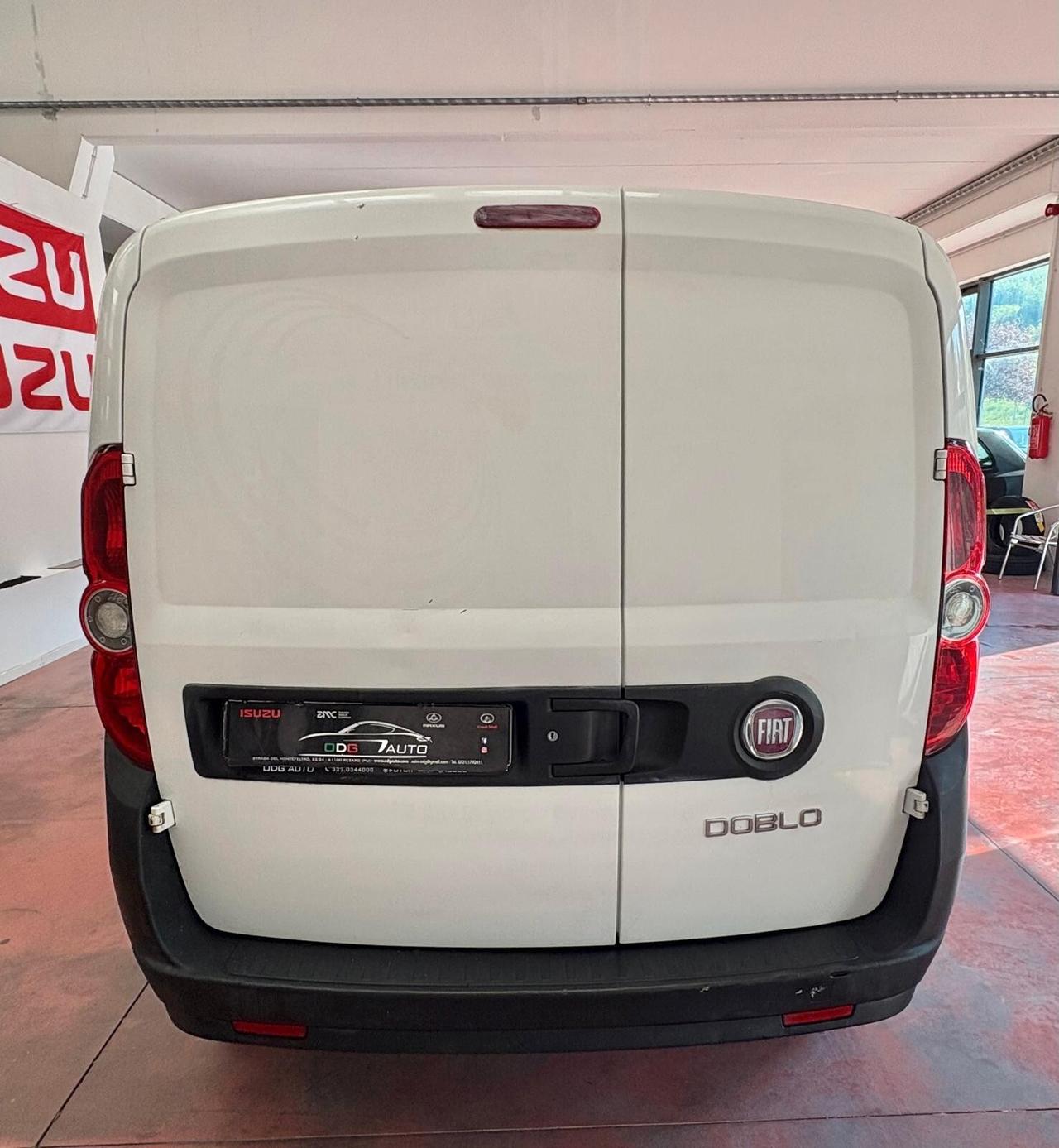 FURGONE FIAT DOBLO DIESEL 1.6 CV 105 Km 196.085 Certificati