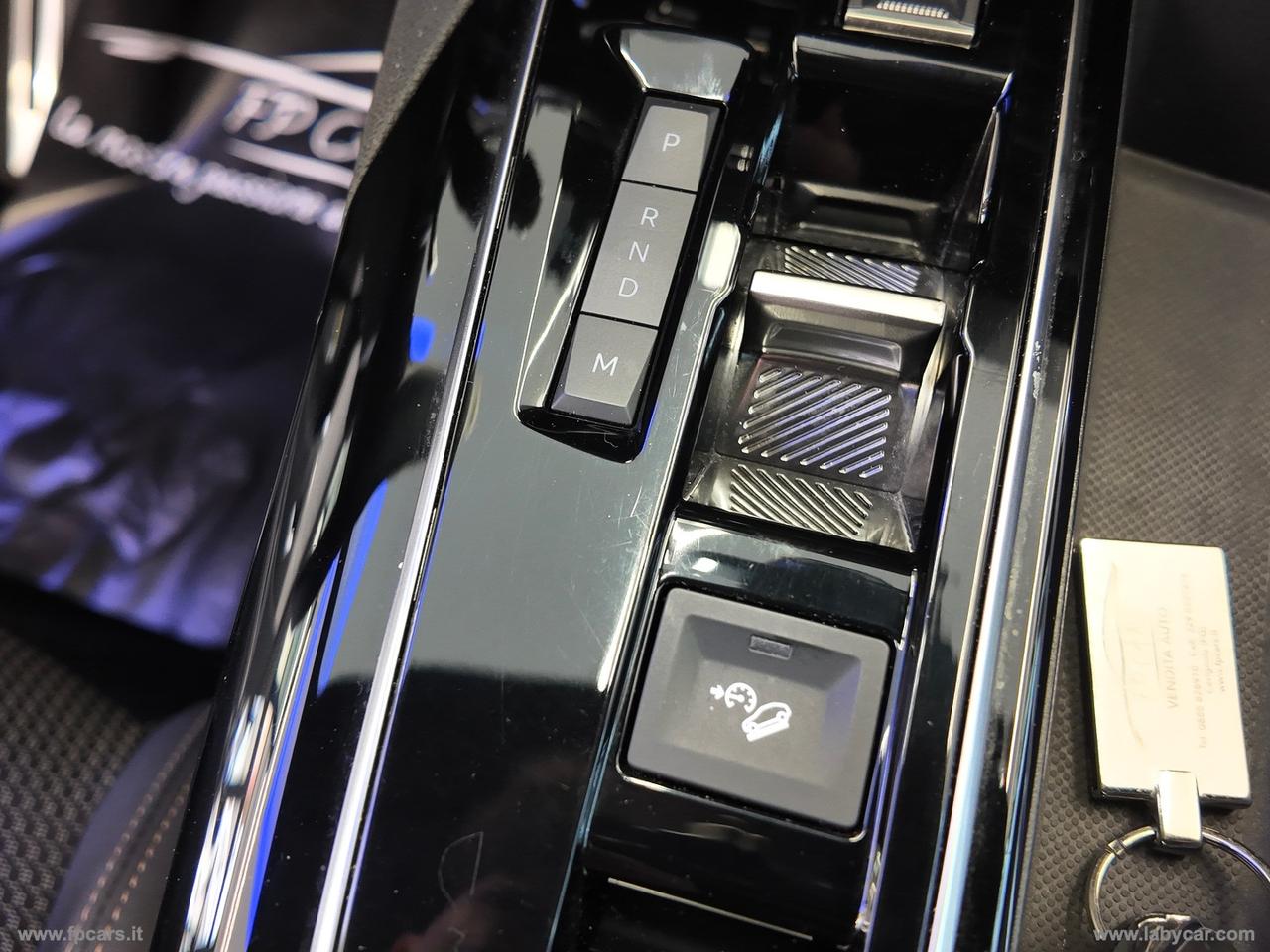 PEUGEOT 3008 BlueHDi 130 S&S EAT8 GT