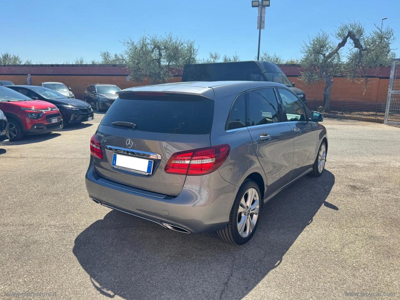 MERCEDES-BENZ B 180 PREMIUM 1.5 D 116CV AUTOMATICA