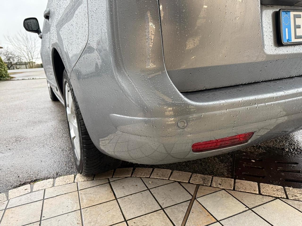 Peugeot 5008 1.6 Diesel 7 posti Neopatentati