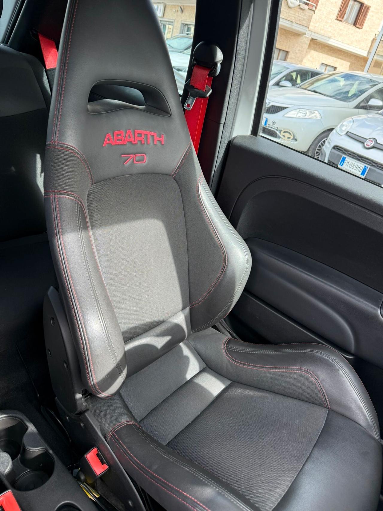 Abarth 595 1.4 Turbo T-Jet 180 CV Esseesse