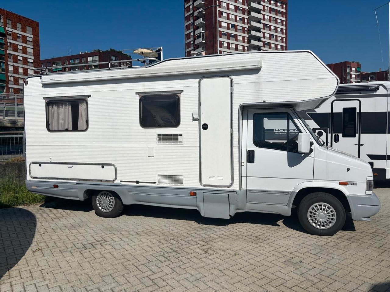 Ci International C.I. 611 camper