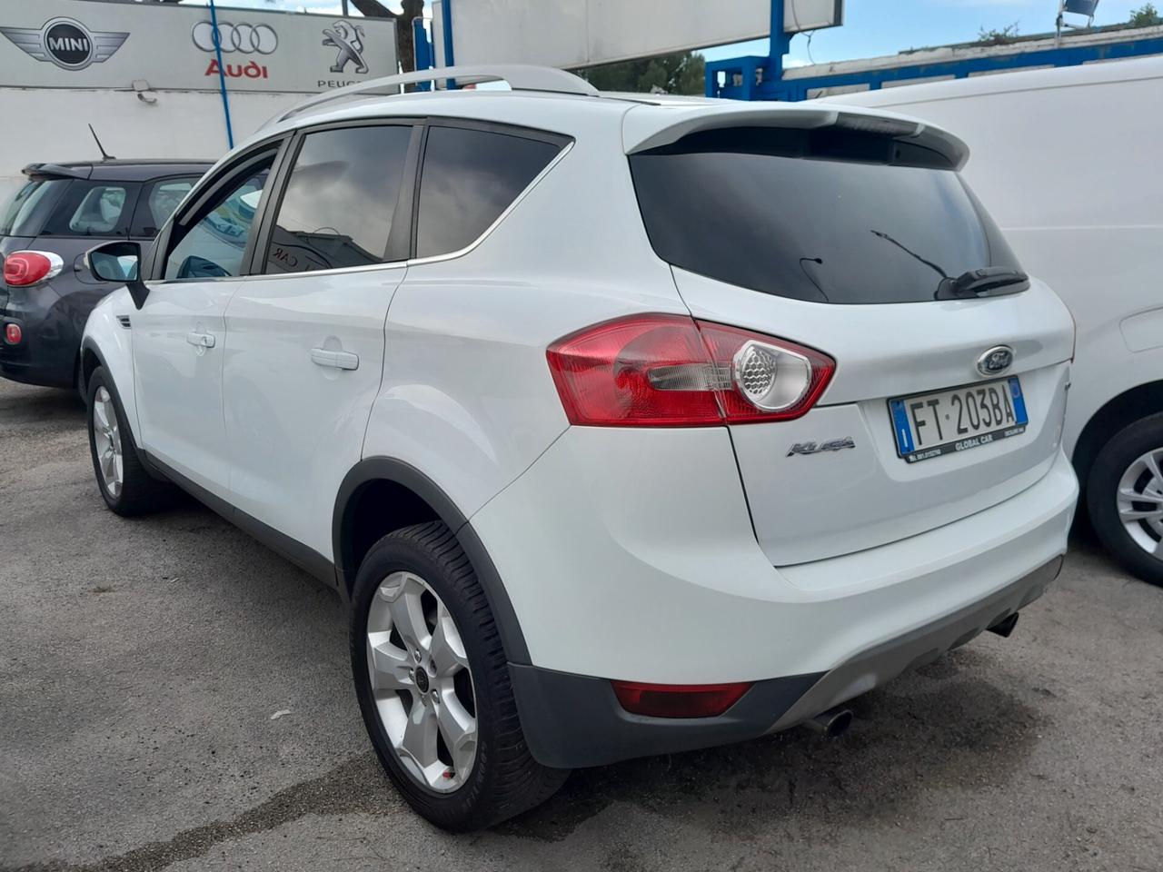 Ford Kuga 2.0 TDCI TITANIUM