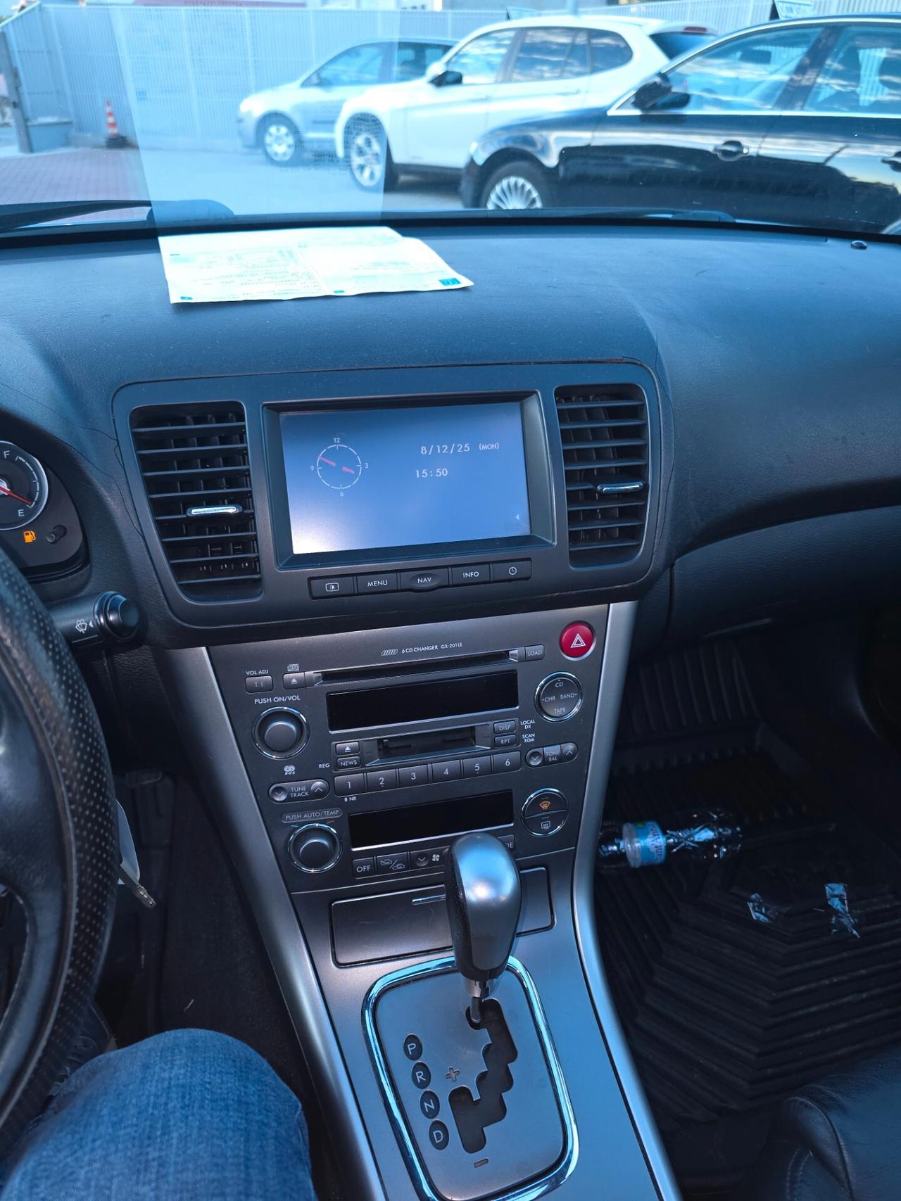 Subaru OUTBACK 3.0R 24V AT ZN