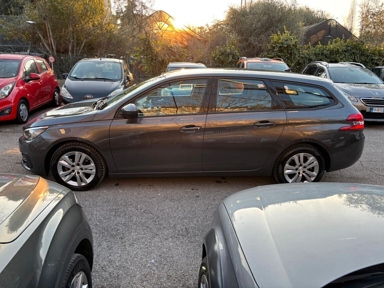 Peugeot 308 BlueHDi 130 S&S SW GT Line