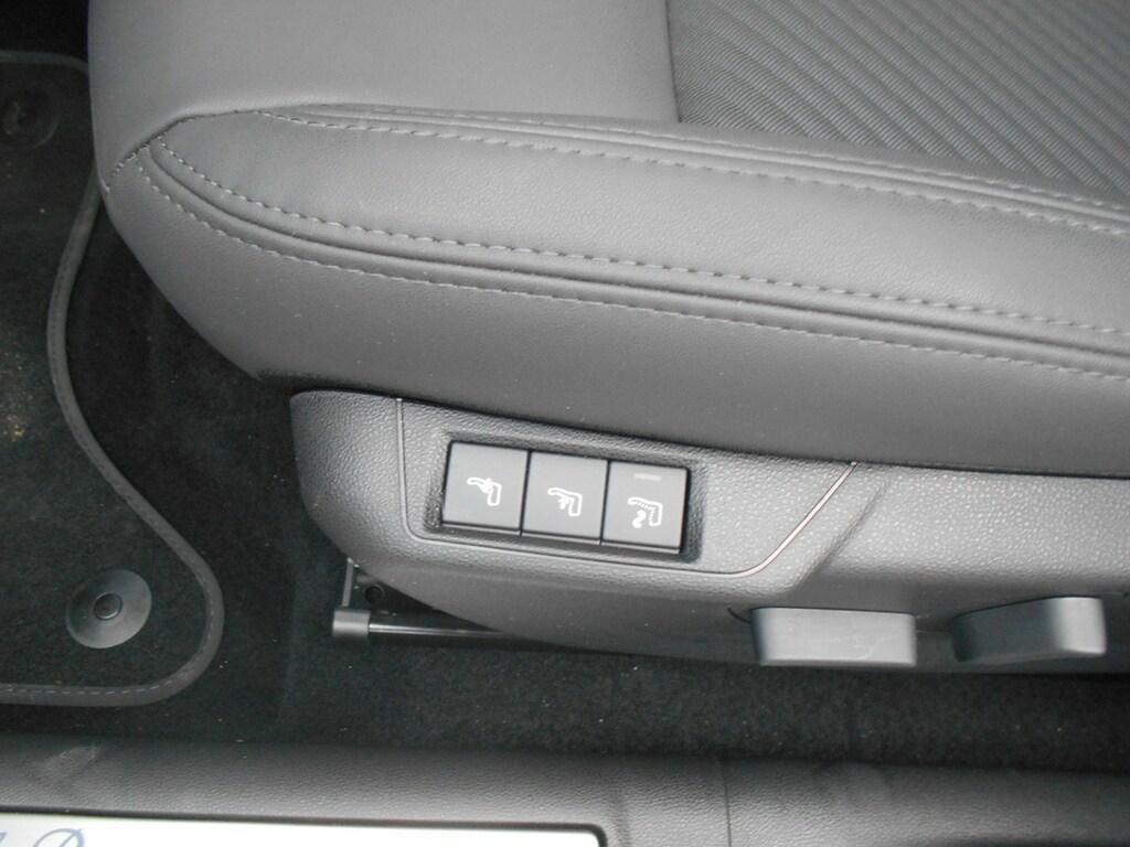 Alfa Romeo Junior 1.2 ibrida Speciale 145cv edct6