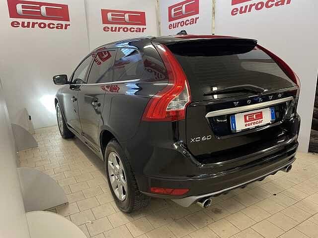 Volvo XC60 D5 AWD Geartronic R-design Momentum