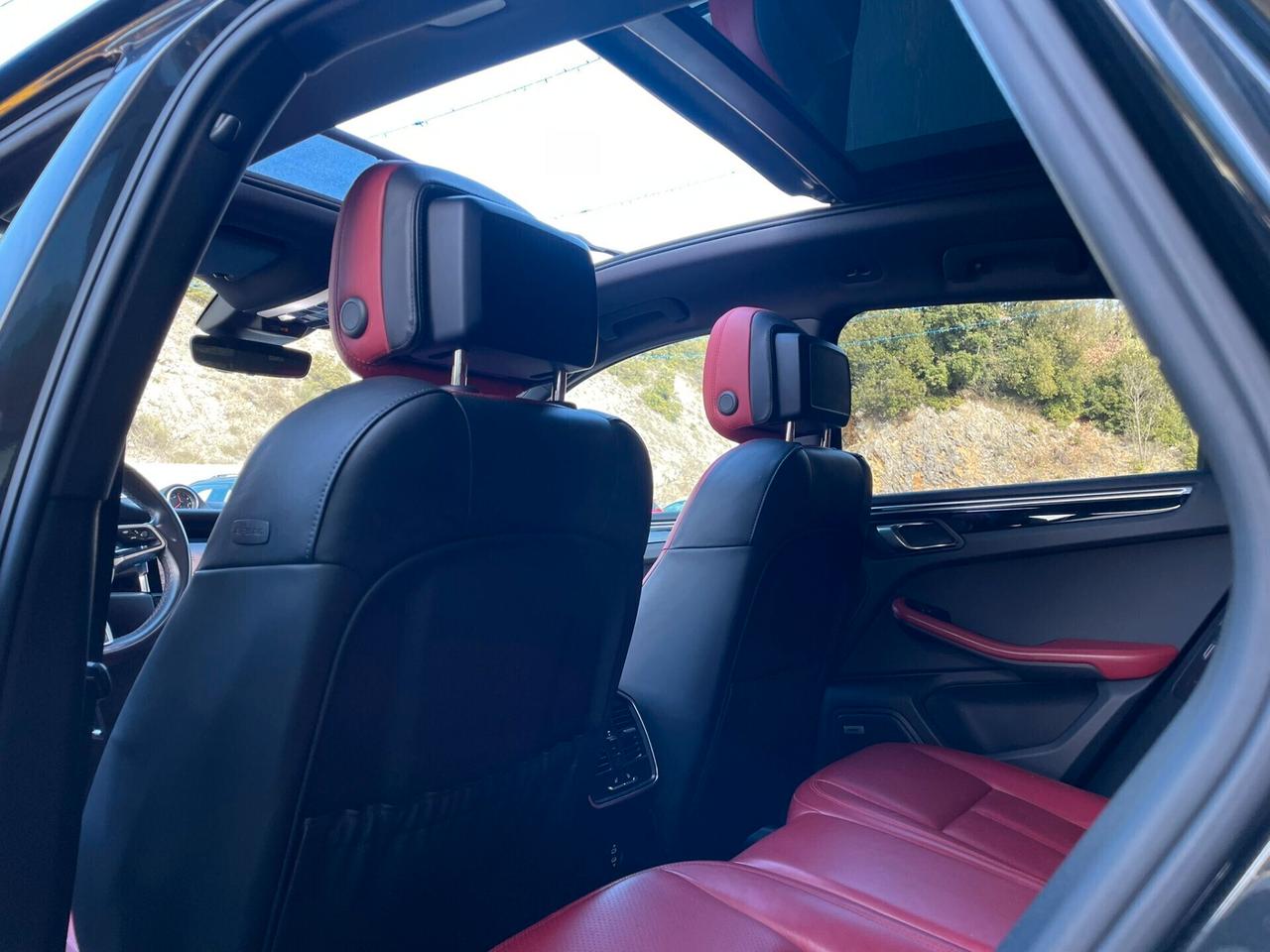 PORSCHE MACAN 2.0 250cv PDK IPERFULL