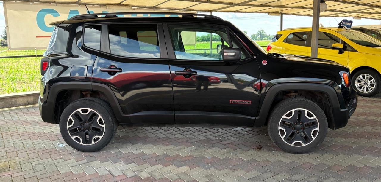 Jeep Renegade 2.0 Mjt 170CV 4WD Active Drive Low Trailhawk
