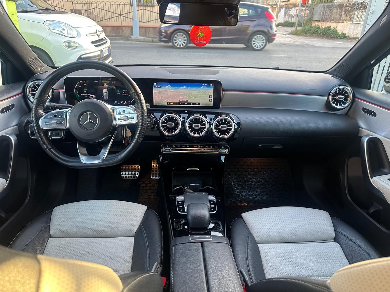 Mercedes-benz A 180 d Automatic Premium