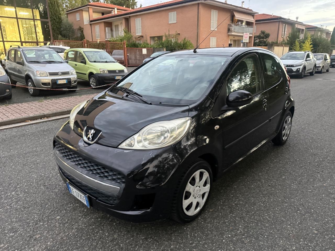 Peugeot 107 1.0 68CV 5p. Desir