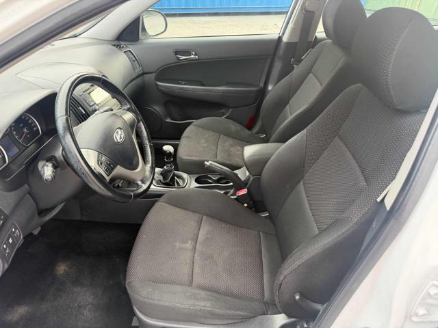 HYUNDAI i30 1.6 CRDi 90CV 6m. 5p. Limited Edition Bellissima