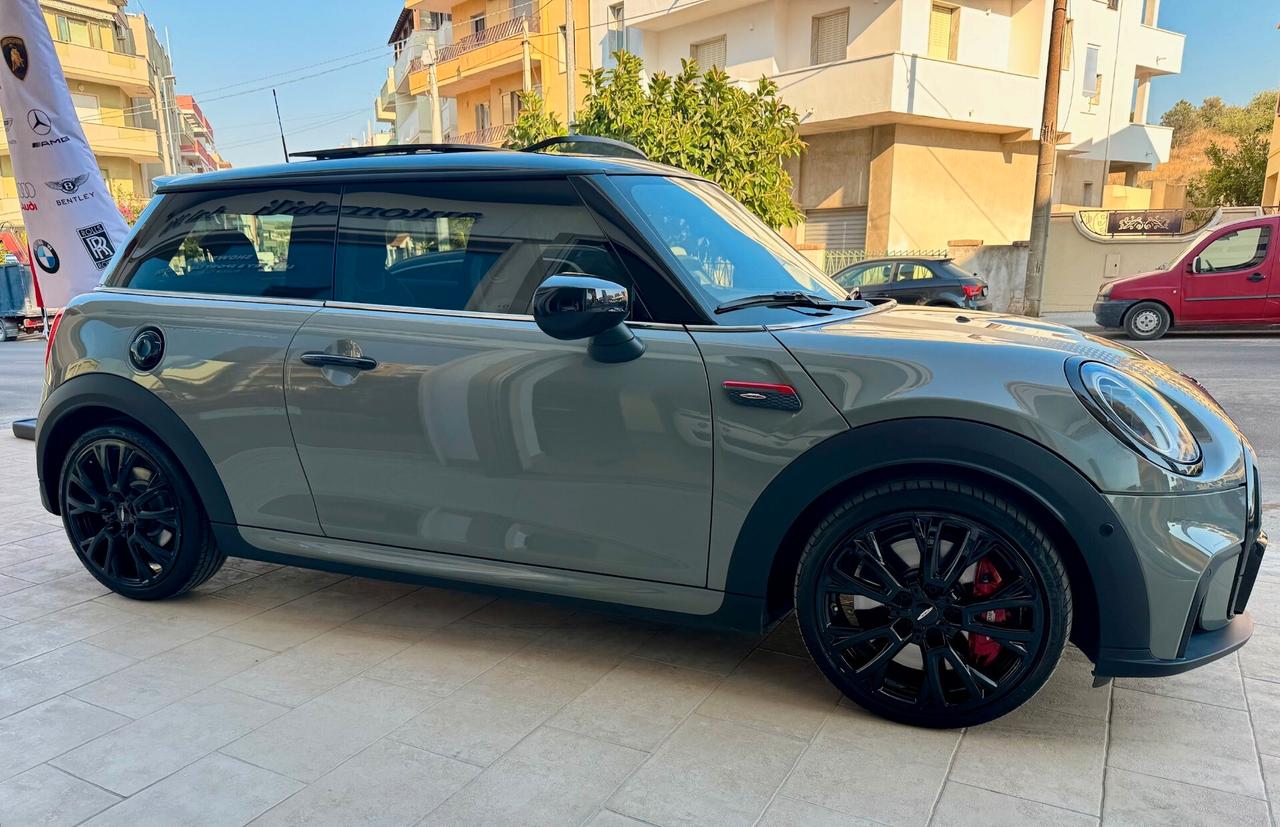 Mini 2.0 John Cooper Works Essential