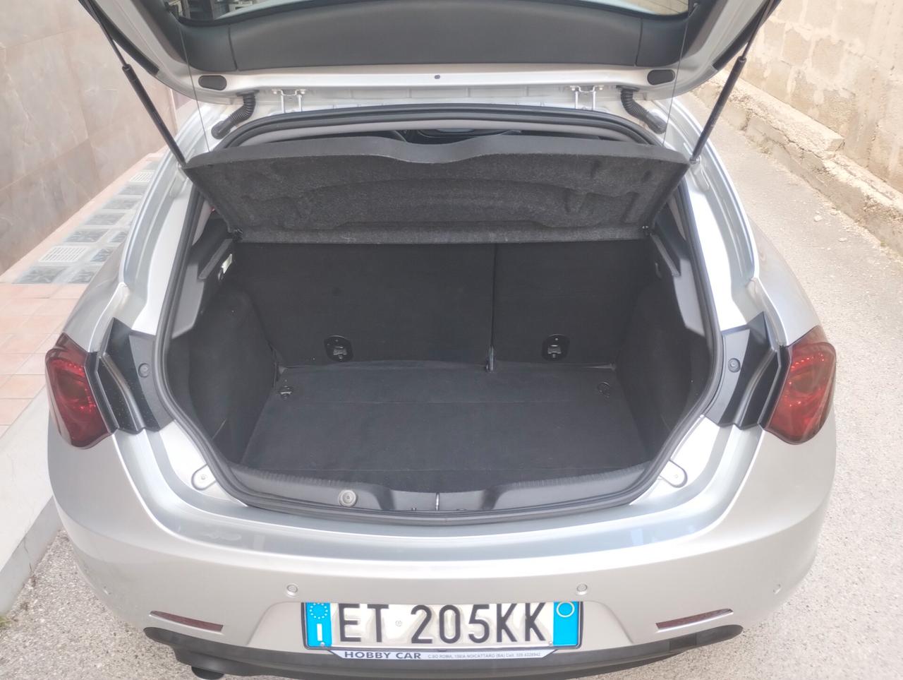 Alfa Romeo Giulietta 1.6 JTDm-2 105 CV Distinctive