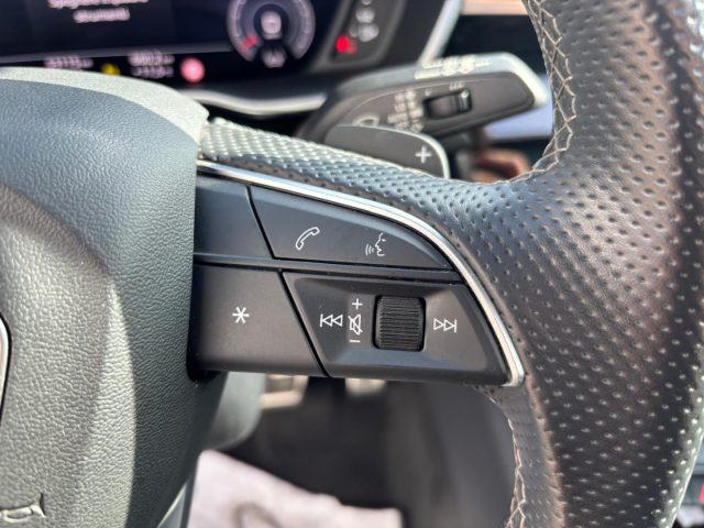 AUDI Q3 SPB 40TDI Quattro Black line TETTO PANORAMA APRI