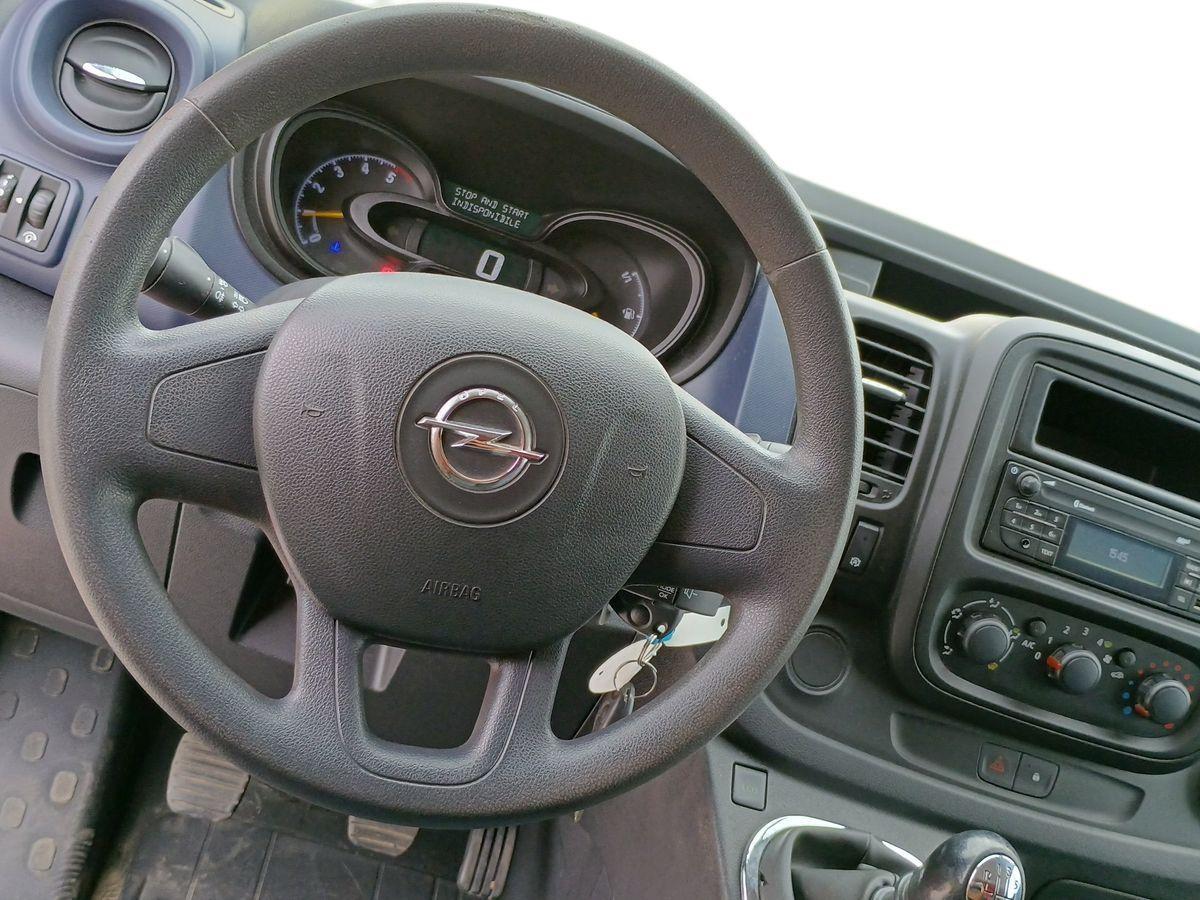 OPEL Vivaro II 27 E5 2014 - Vivaro 27 L1H1 1.6 bit. 120cv Edition