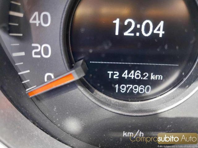 VOLVO V40 D2 1.6 Momentum