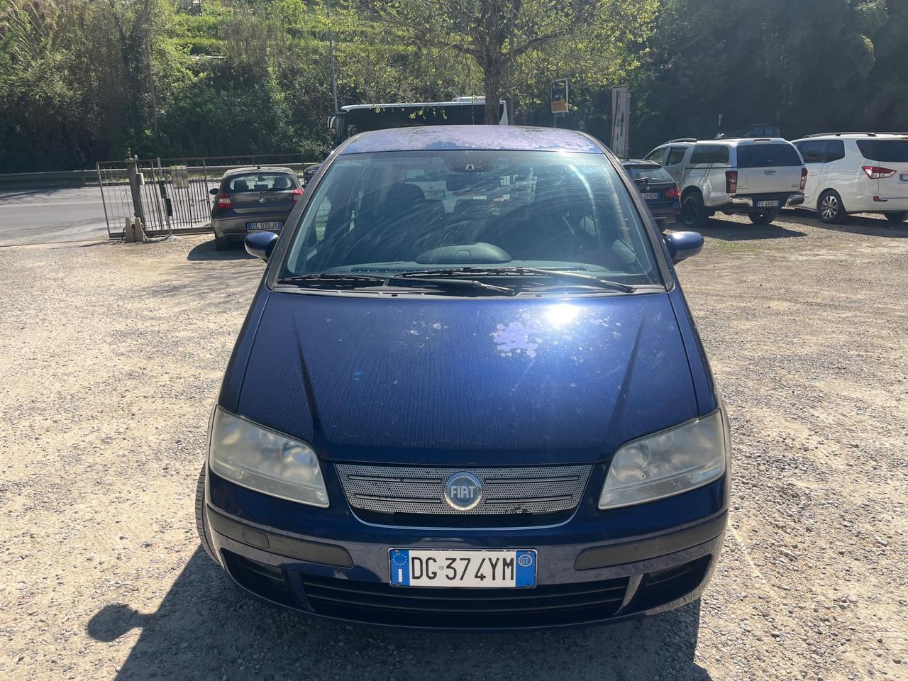 Fiat Idea 1.3 Multijet 16V 90 CV Gancio di Traino