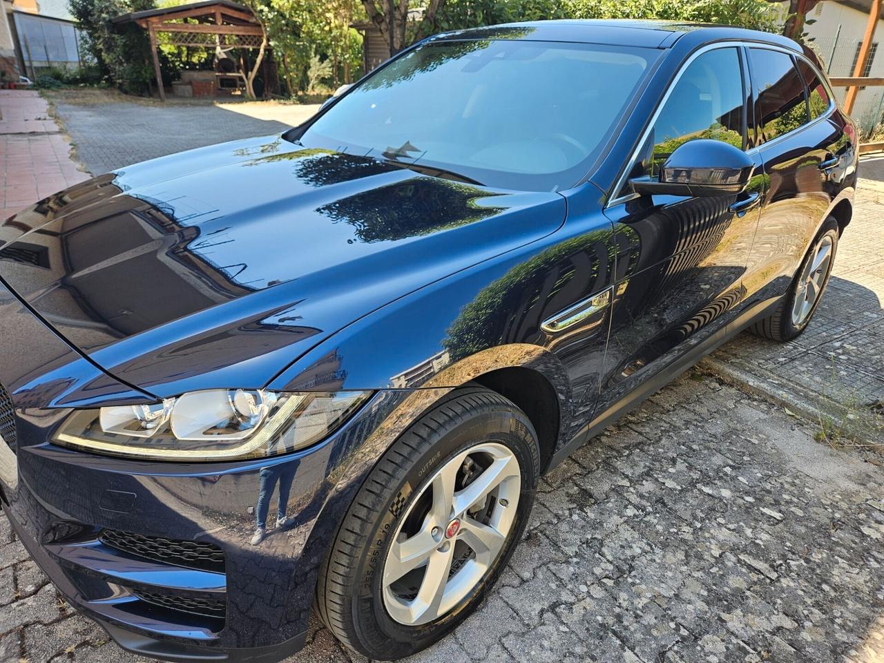 Jaguar F-Pace 2.0 D 240 CV AWD aut. Portfolio