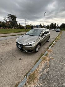 Bmw 2er Active Tourer 220d Luxury