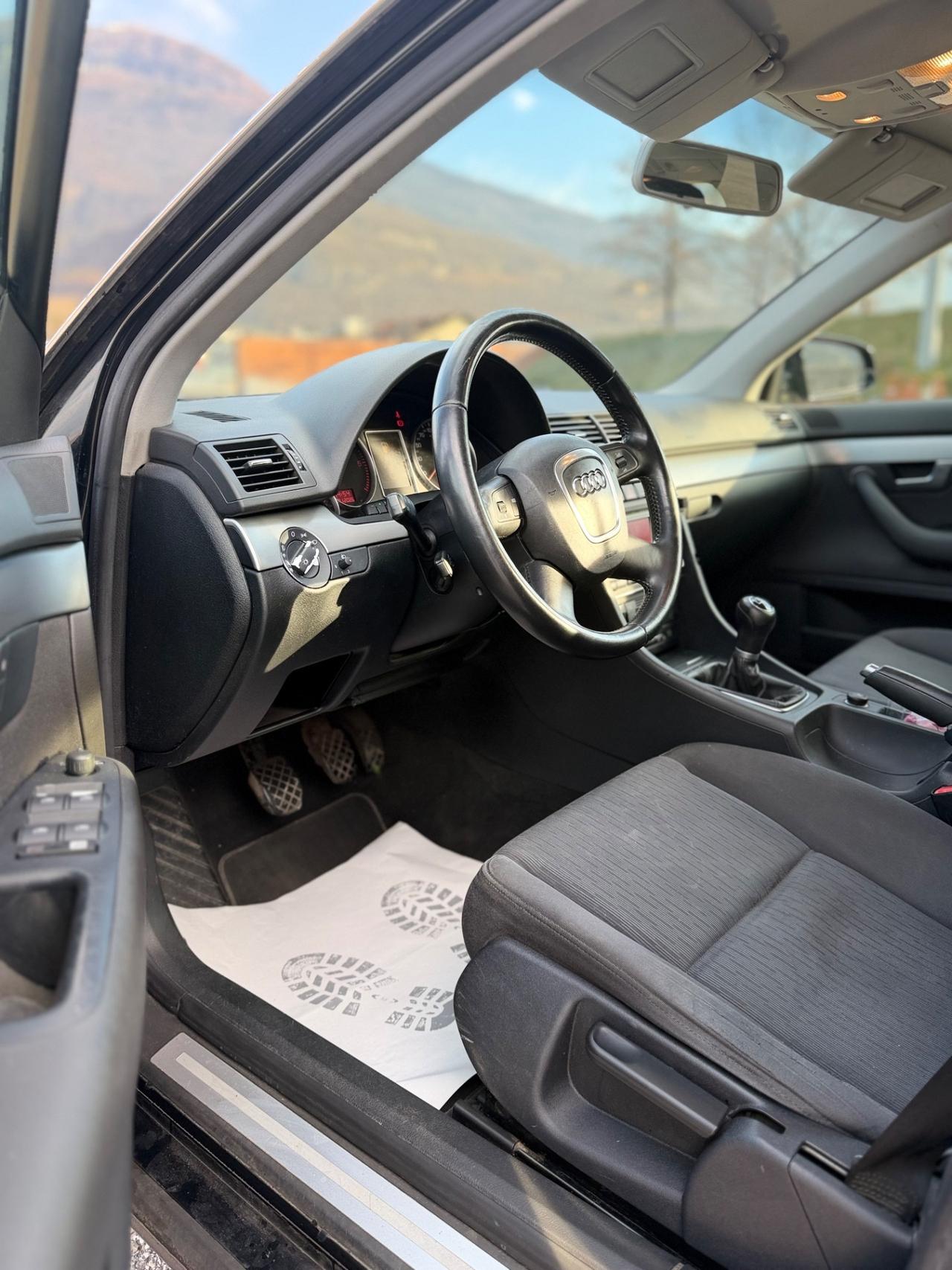 Audi A4 2.0 TDI F.AP. Avant ok neopatentati