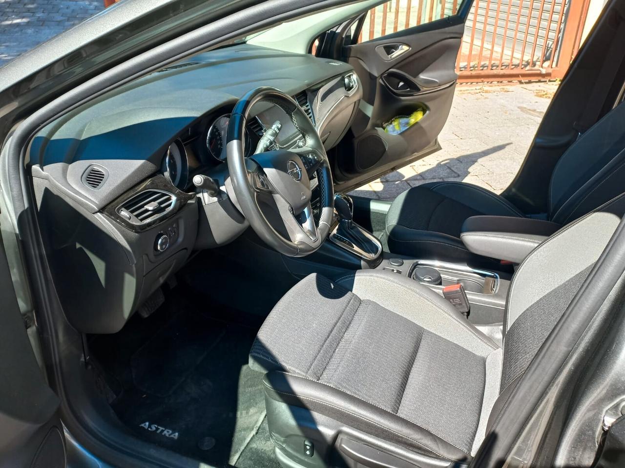 Opel Astra 1.5 CDTI 122 CV S&S AT9 Sports Tourer Ultimate