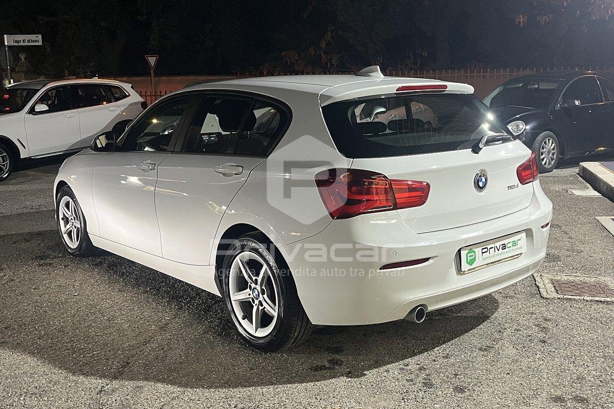 BMW 118d 5p. Advantage