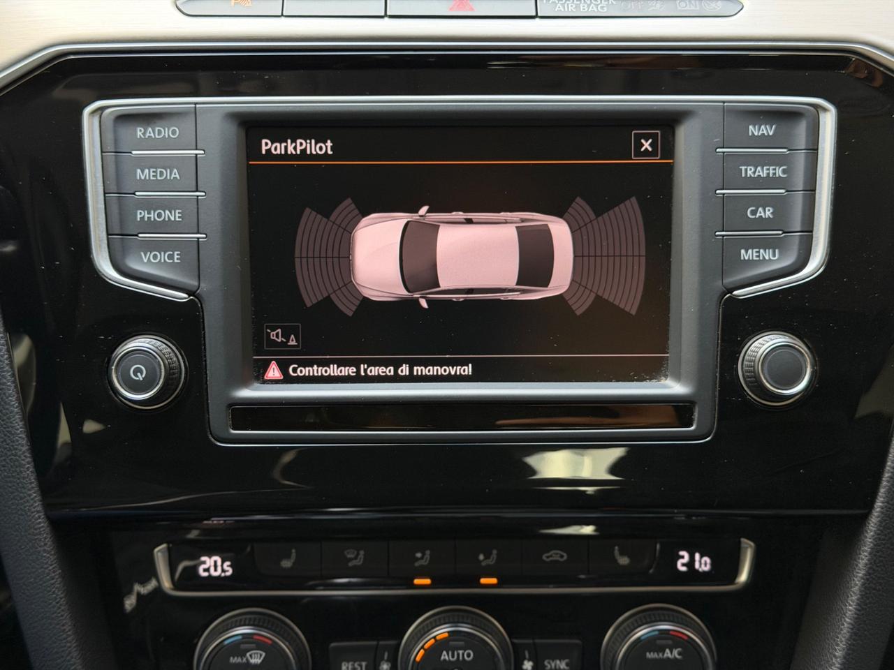 Volkswagen Passat Berlina 2.0 Tdi 150CV Executive