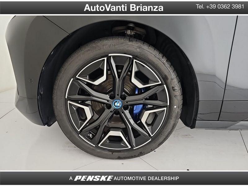 BMW iX iX xDrive50 Pacchetto Sportivo