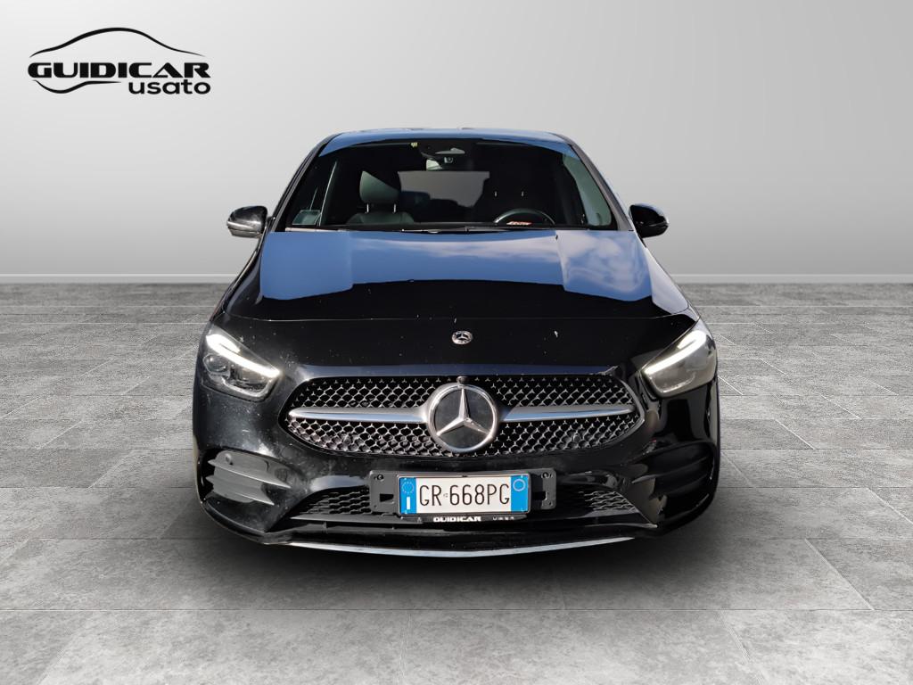 Mercedes-Benz Classe B - W247 2023 - B 180 AMG Line Advanced Plus auto