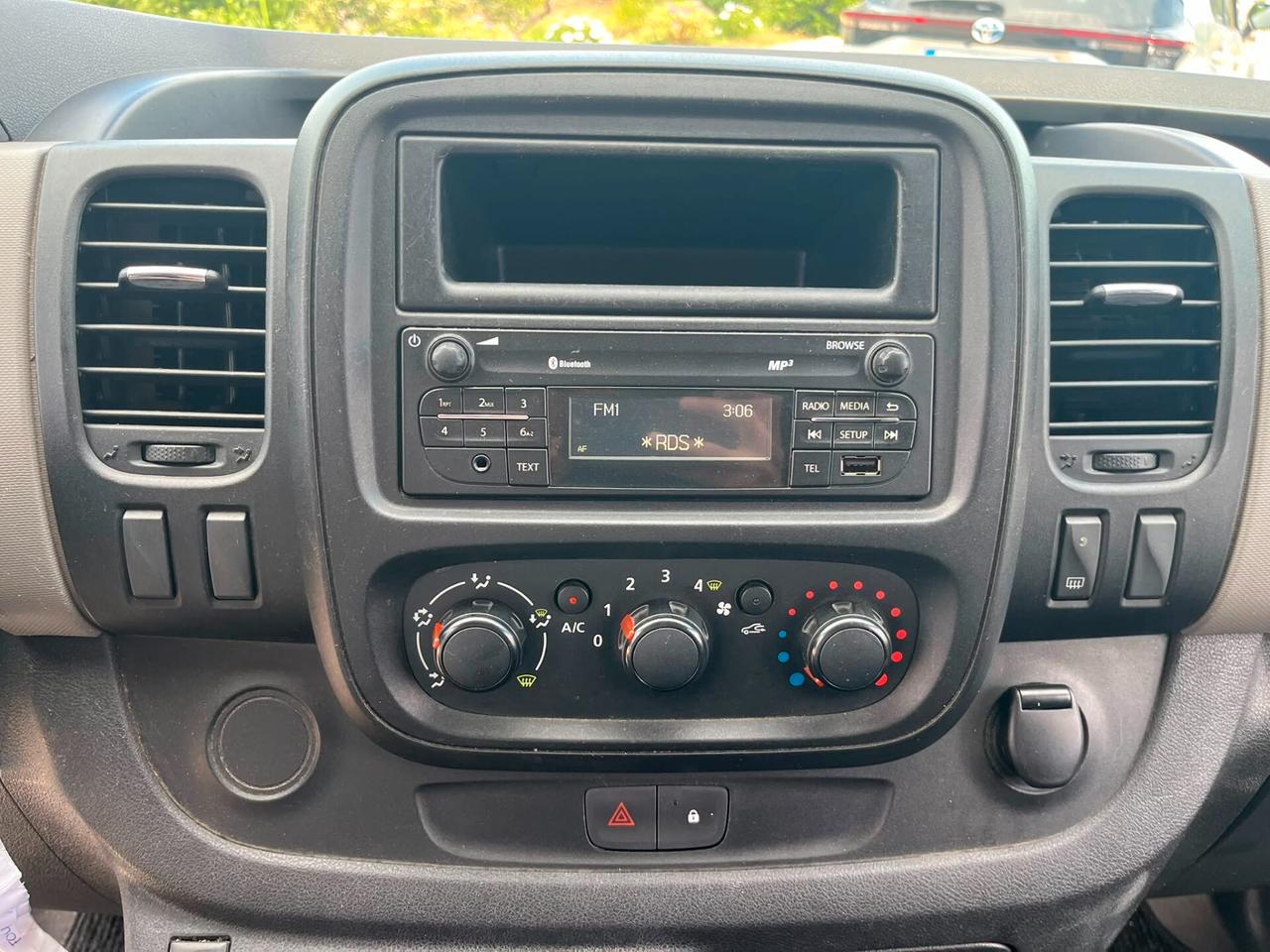 Renault Trafic 1.6dCi - PERFETTO - 2015