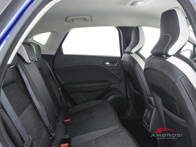 RENAULT Captur TCe 100 CV Intens