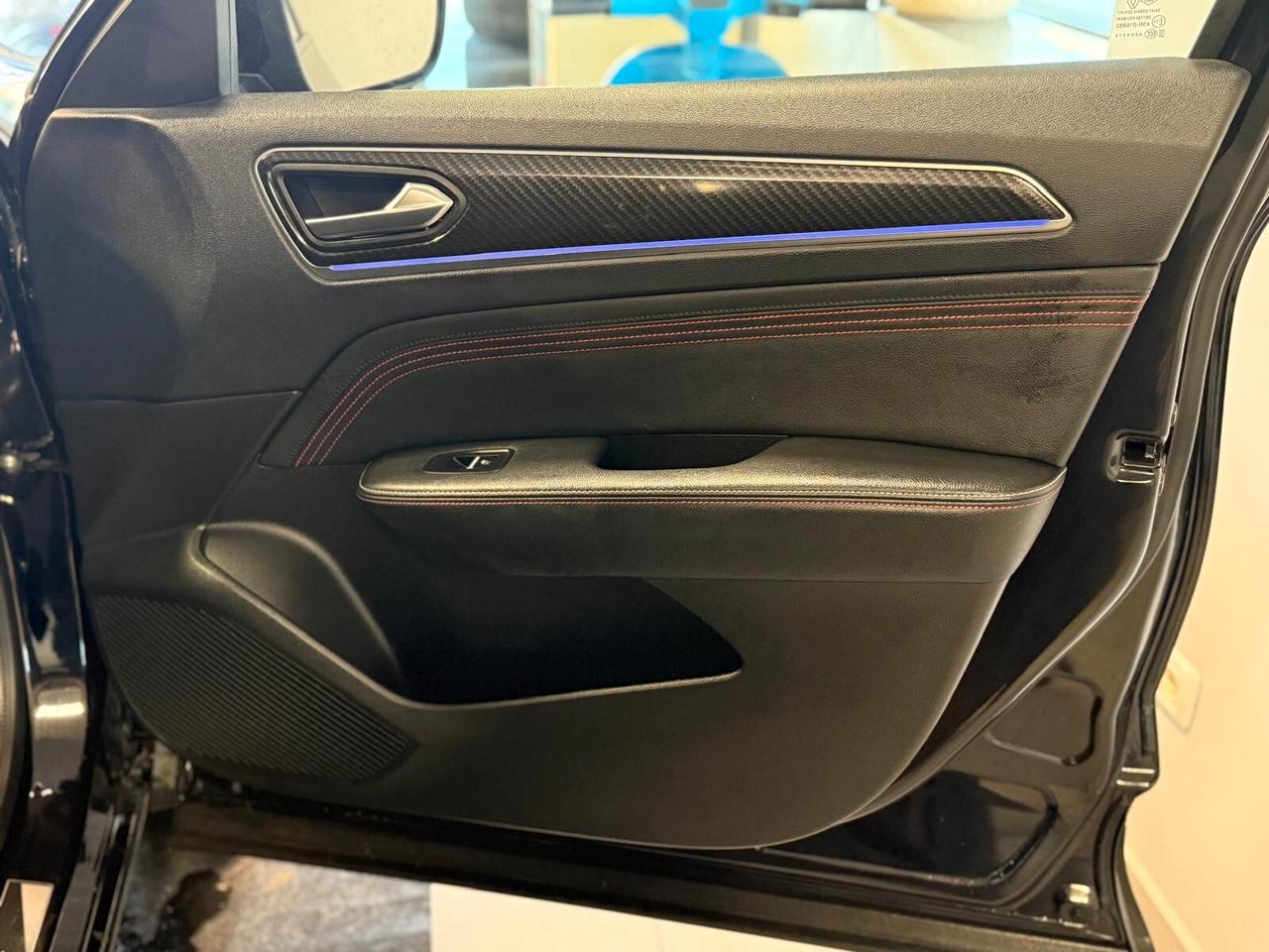 Renault Arkana Hybrid E-Tech 145 CV R.S. Line