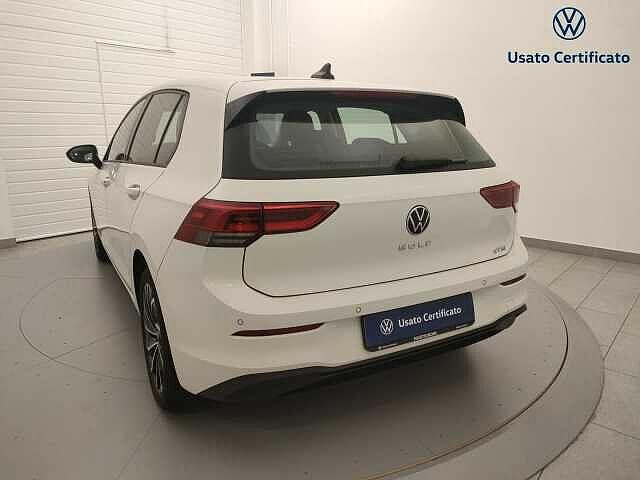 Volkswagen Golf 8ª serie 1.0 eTSI EVO DSG Life