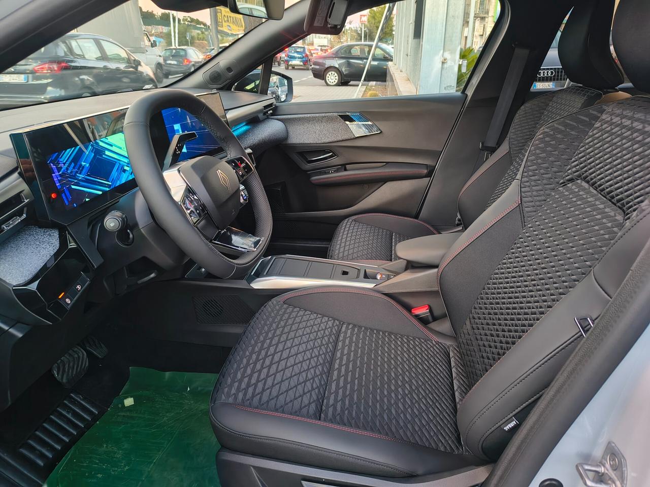 RENAULT CLIO BENZINA DA IMMATRICOLARE 22.000 EUR