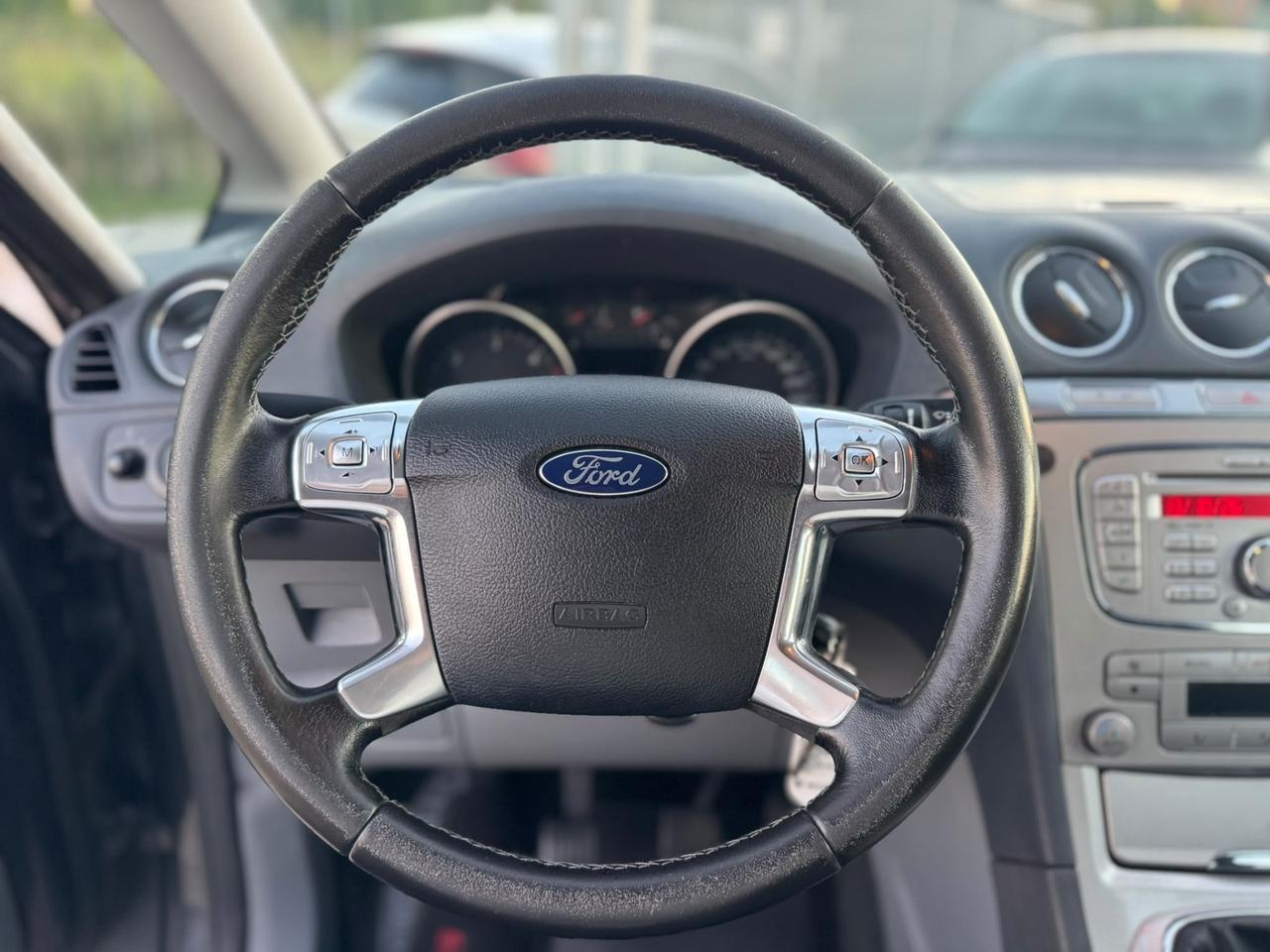 Ford S-Max+ 2.0 TDCi 140CV DPF