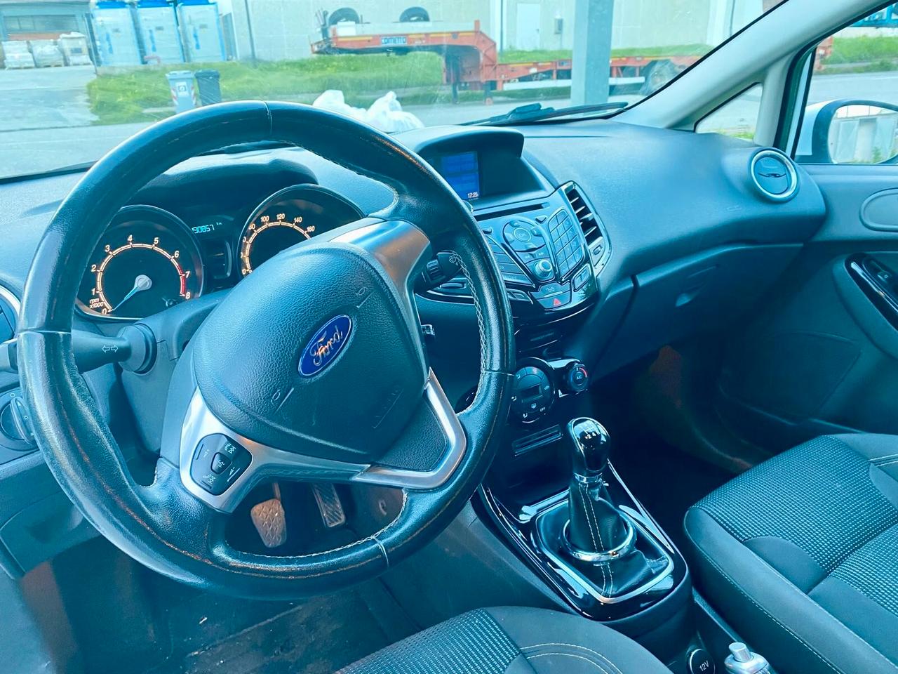 Ford Fiesta 1.2 82 CV 5 porte Titanium