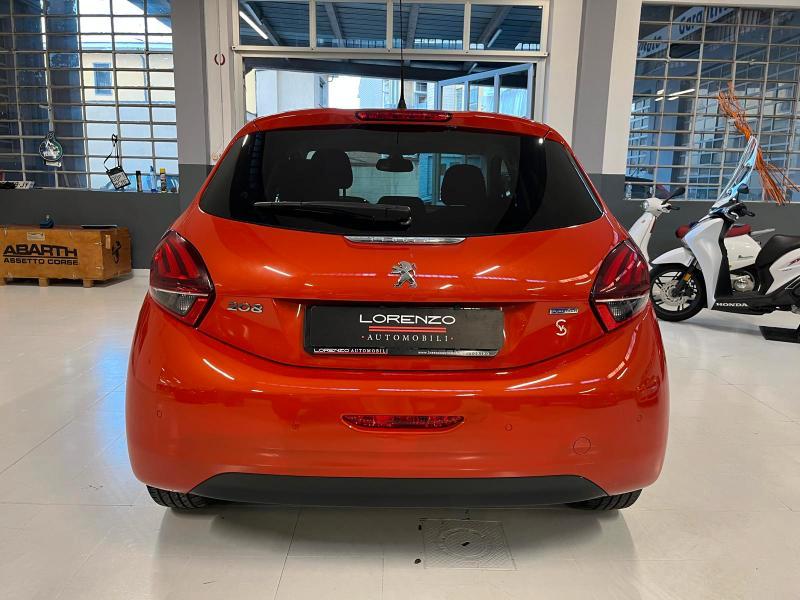PEUGEOT 208 1.2 VTi Allure