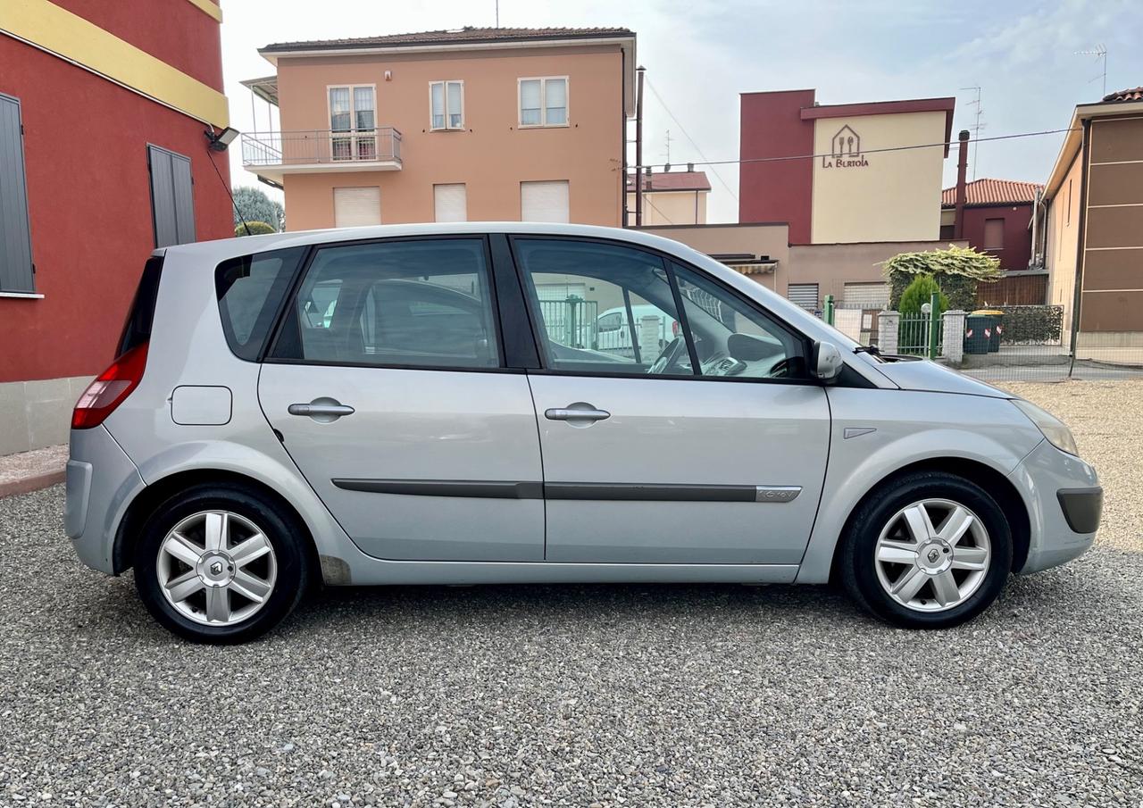 Renault Scenic Scénic 1.6 16V GPL