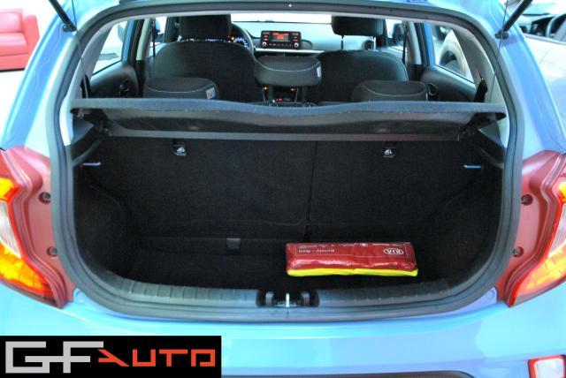 Kia Picanto Picanto 1.0 Active bluetooth