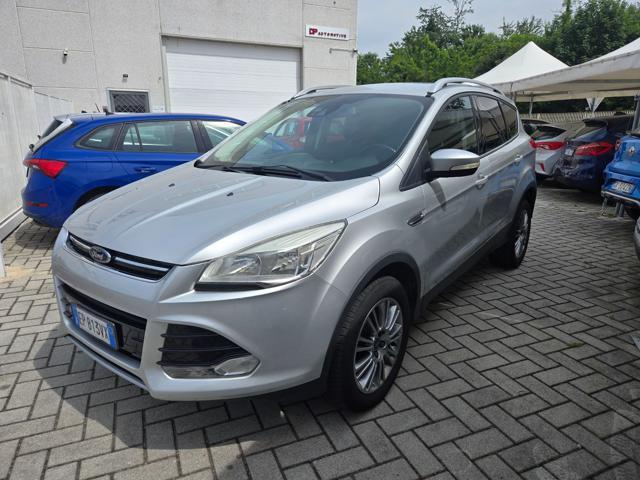 FORD Kuga 2.0 TDCI 140 CV 4WD Titanium