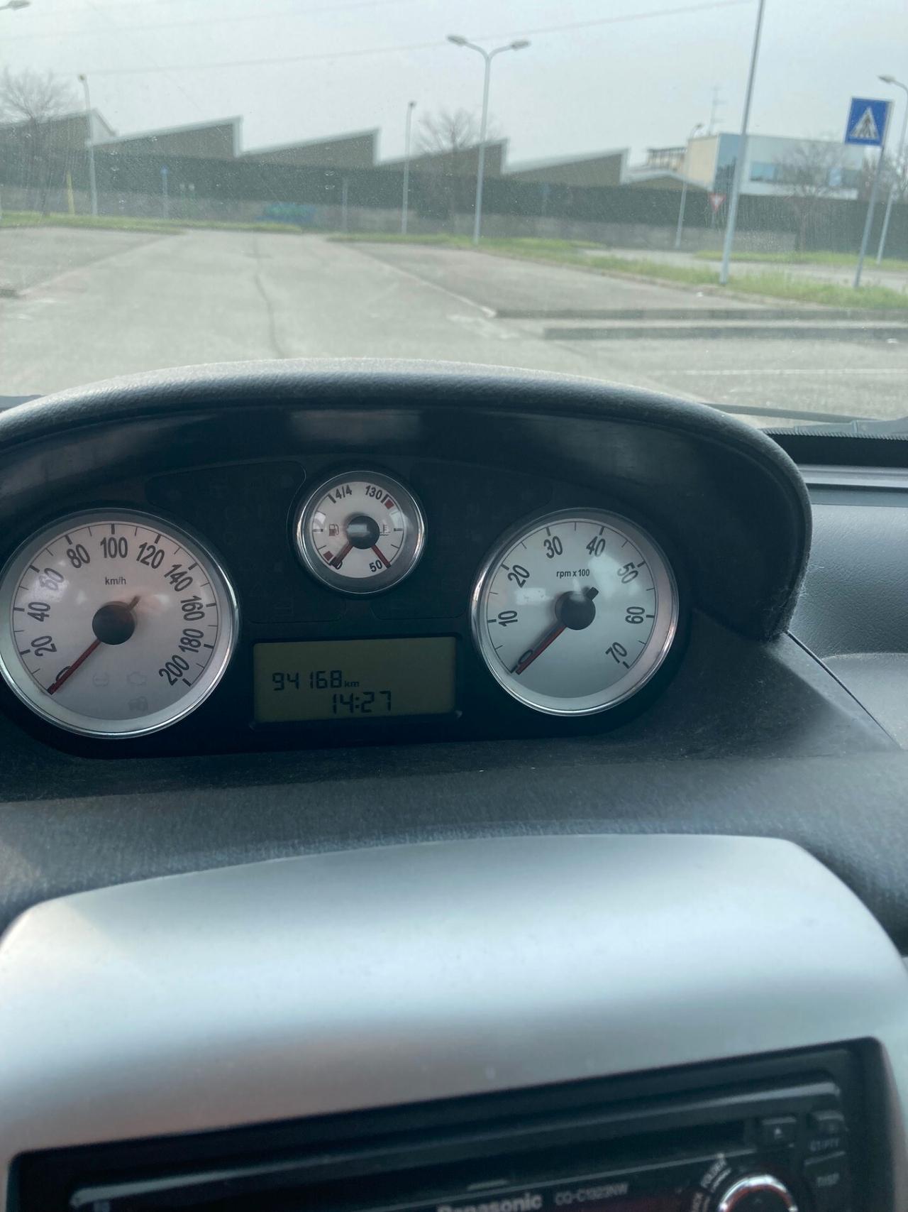 Lancia Ypsilon 1.2 MOMO