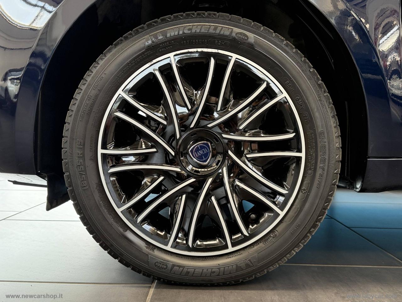 LANCIA Ypsilon 1.0 FireFly 5p.S&S Hyb. Eco Gold NEOPATENTATI