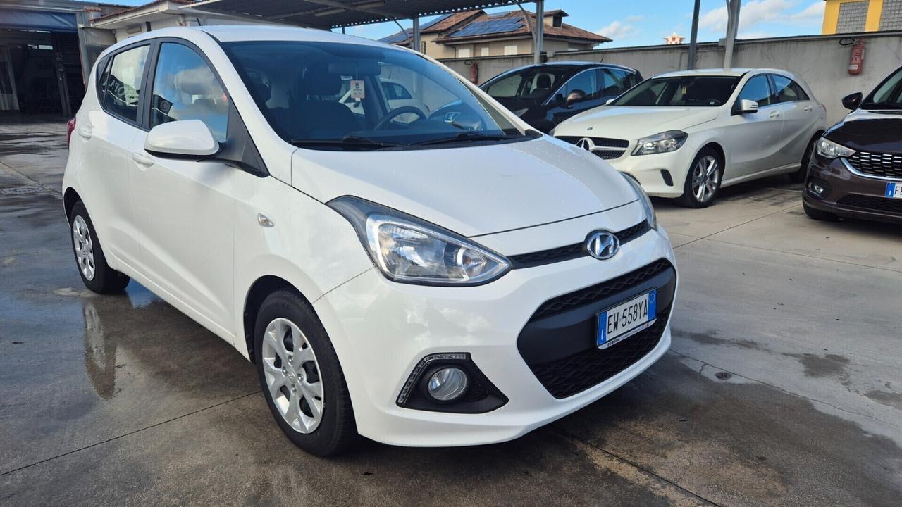 Hyundai i10