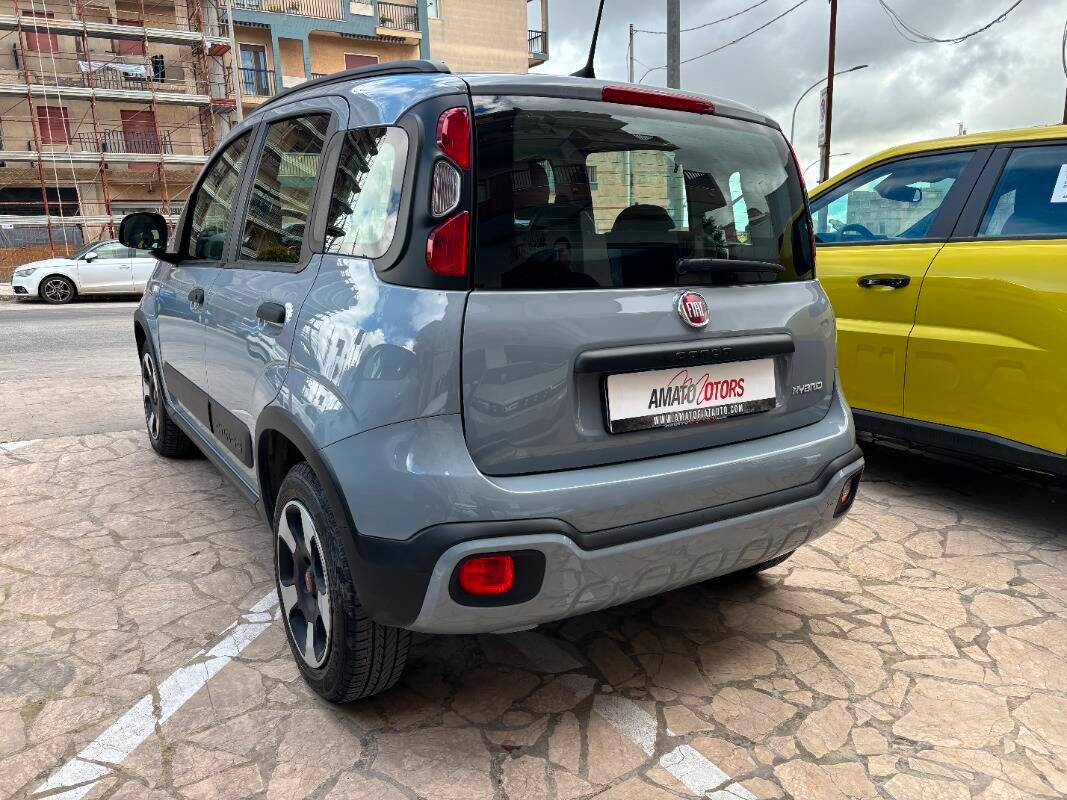 Fiat Panda City Cross 1.0 firefly hybrid City Cross s&s 70cv 5p.ti