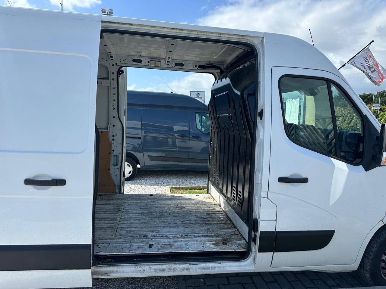 Renault Master T35 2.3 dCi 145 Doppia Apertura Iva Compresa